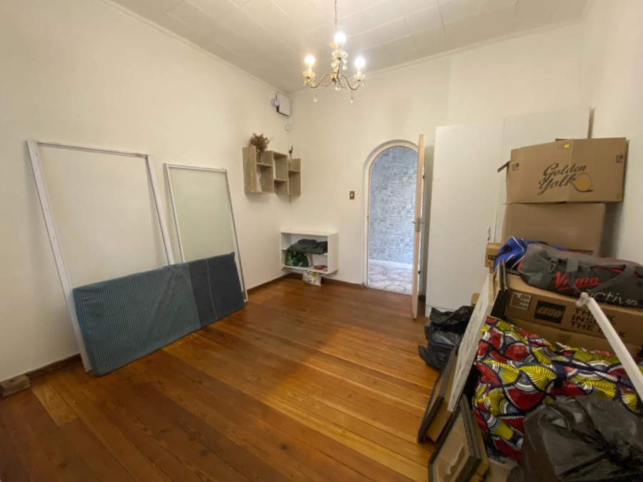 3 Bedroom Property for Sale in Wynberg Western Cape